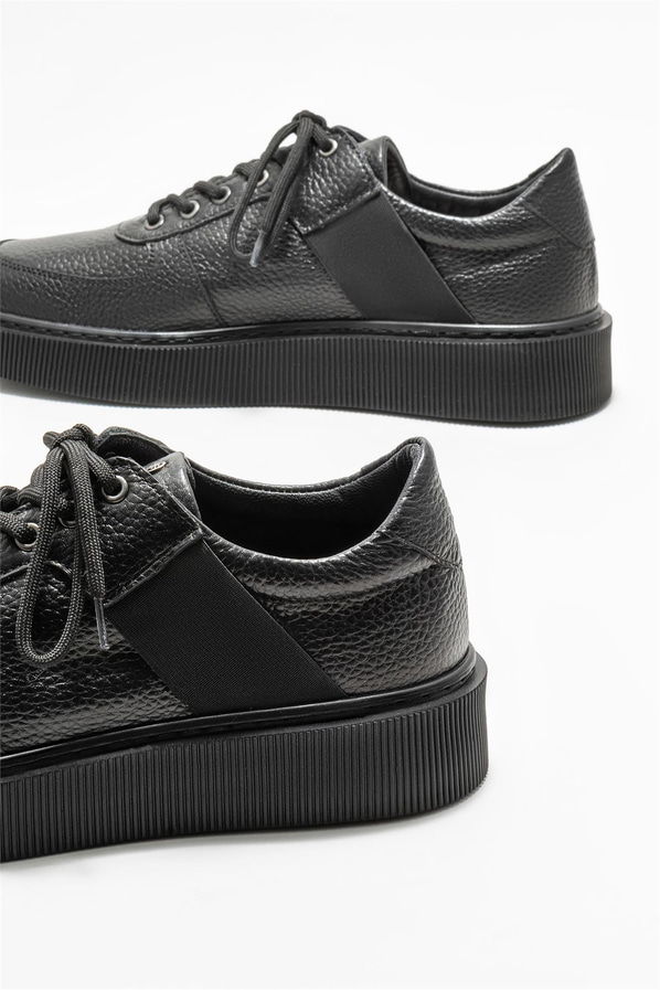Siyah deri erkek günlük ayakkabı, günlük kullanım için - Elle Shoes