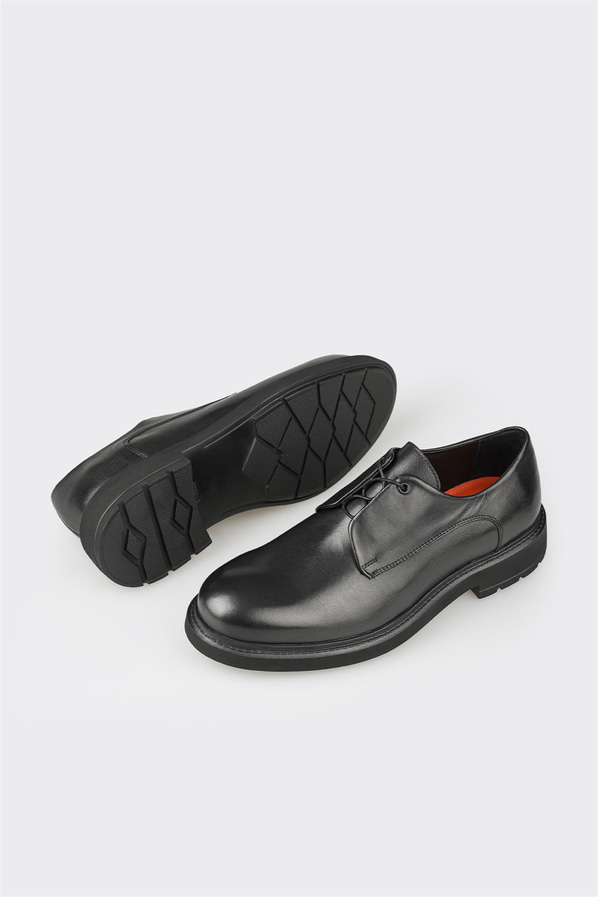 Siyah deri bağcıklı erkek günlük ayakkabı, rahat kullanım için - Elle Shoes