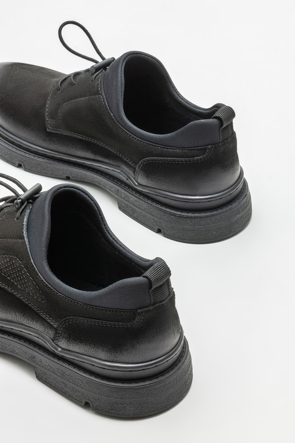 Siyah deri erkek günlük ayakkabı, günlük kullanım için - Elle Shoes