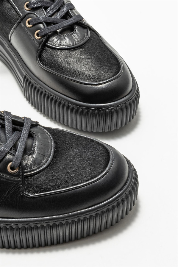 Siyah deri erkek günlük ayakkabı, günlük kullanım için - Elle Shoes