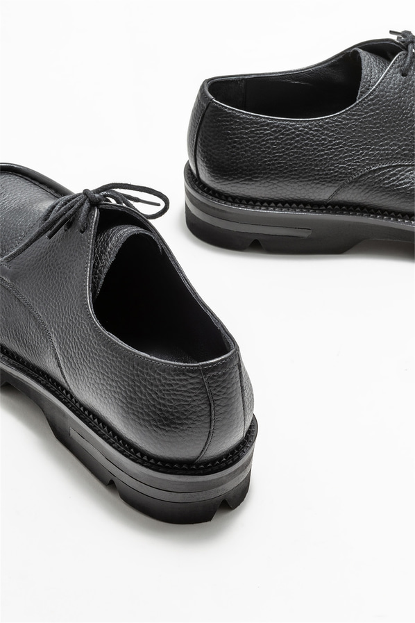 Siyah deri erkek günlük ayakkabı, günlük kullanım için - Elle Shoes