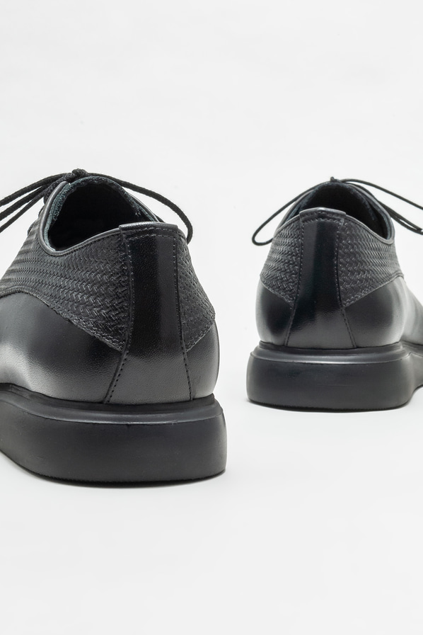 Siyah deri erkek günlük ayakkabı, günlük kullanım için - Elle Shoes
