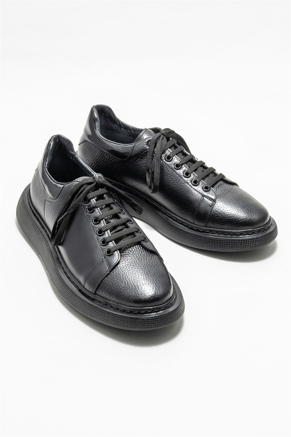 Siyah deri erkek günlük ayakkabı, günlük kullanım için - Elle Shoes