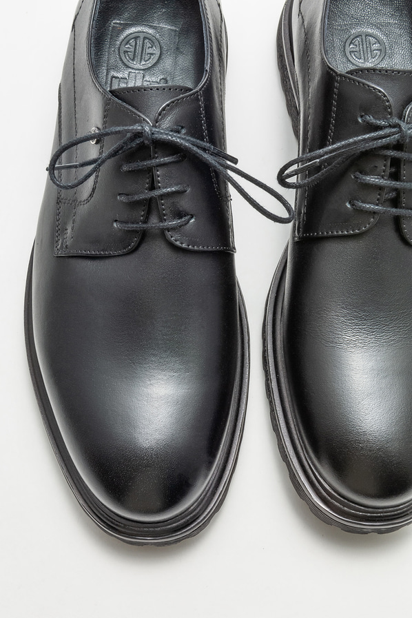 Siyah deri erkek günlük ayakkabı, günlük kullanım için - Elle Shoes