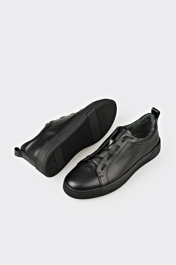 Siyah deri erkek günlük ayakkabı, günlük kullanım için - Elle Shoes