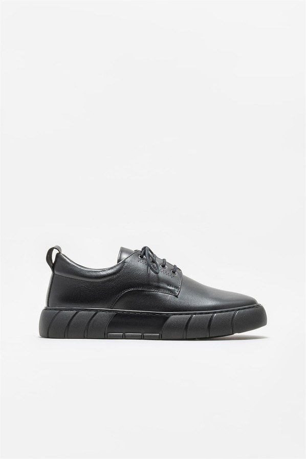 Siyah deri erkek günlük ayakkabı, günlük kullanım için - Elle Shoes
