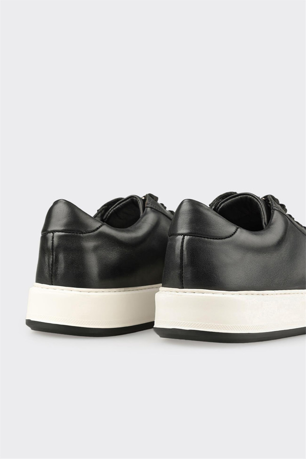 Siyah Deri Erkek Günlük Ayakkabı