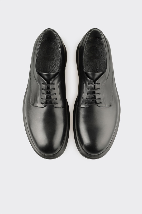 Siyah deri bağcıklı kalın tabanlı erkek günlük ayakkabı, ofis stili için - Elle Shoes