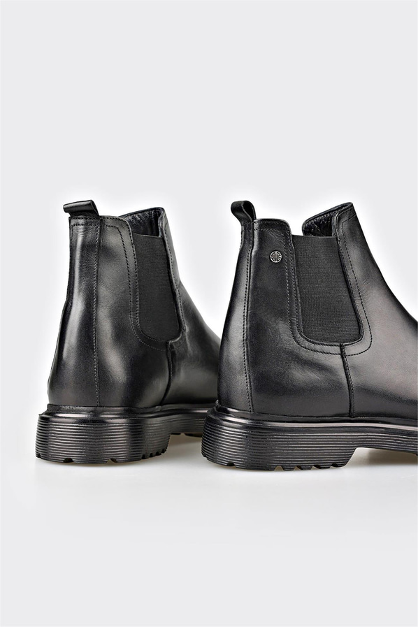 Siyah Deri Erkek Günlük Bot