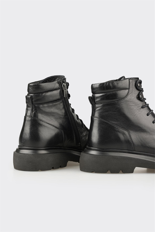 Siyah Deri Erkek Günlük Bot