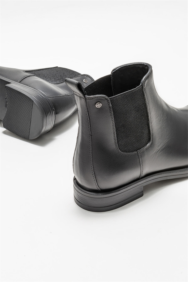Siyah deri erkek günlük bot, günlük kullanım için - Elle Shoes