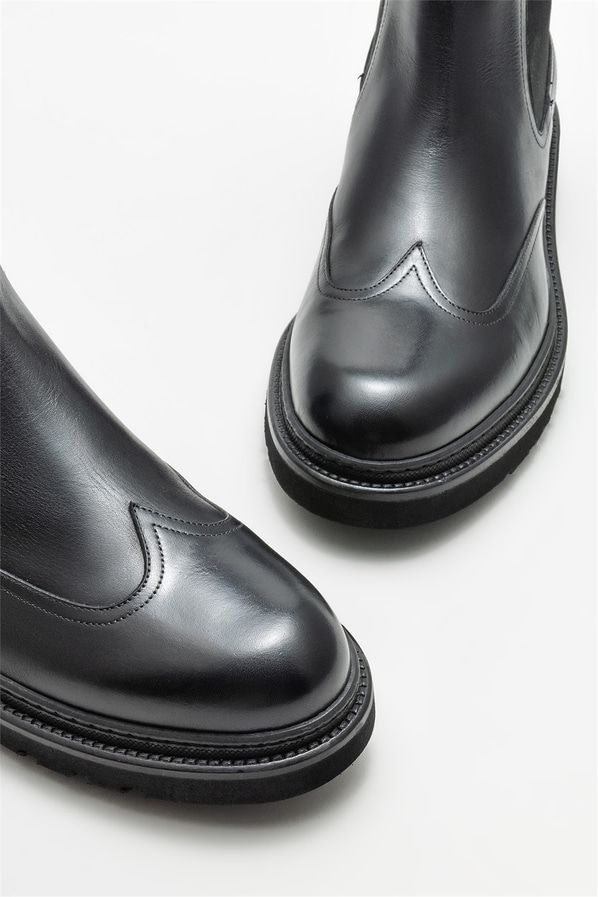 Siyah deri erkek günlük bot, günlük kullanım için - Elle Shoes