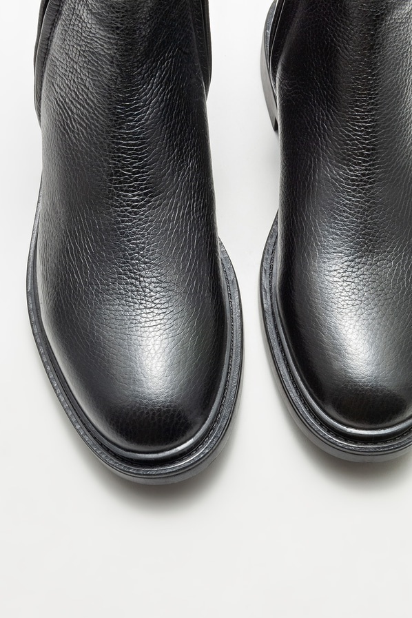 Siyah deri erkek günlük bot, günlük kullanım için - Elle Shoes