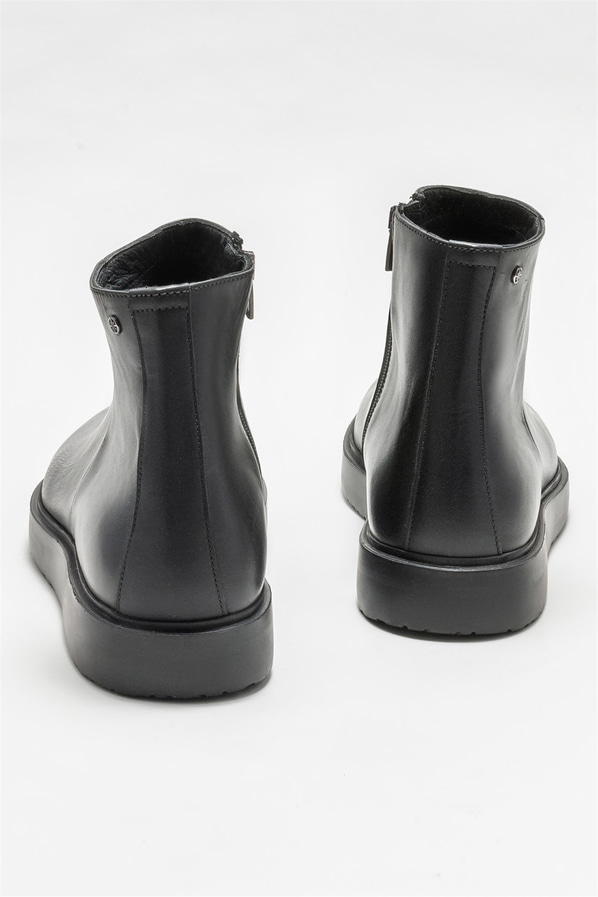 Siyah deri erkek günlük bot, günlük kullanım için - Elle Shoes