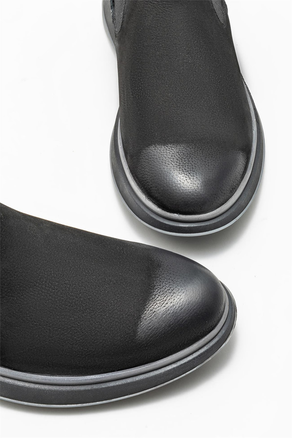 Siyah deri erkek günlük bot, günlük kullanım için - Elle Shoes