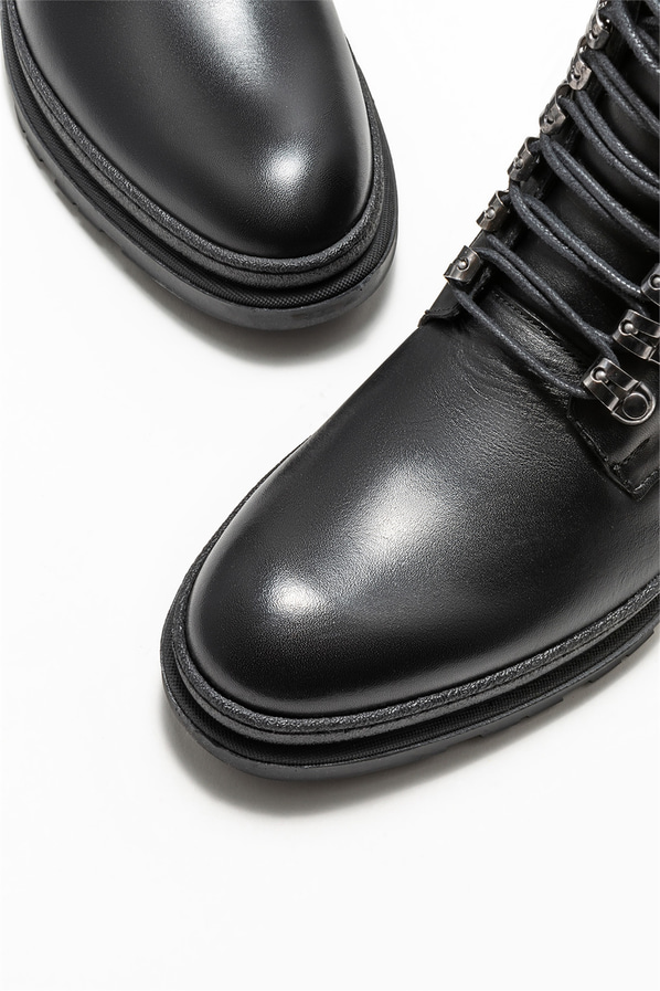 Siyah deri erkek günlük bot, günlük kullanım için - Elle Shoes