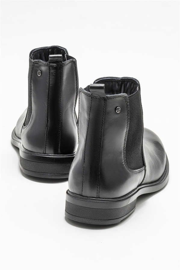 Siyah deri erkek günlük bot, günlük kullanım için - Elle Shoes