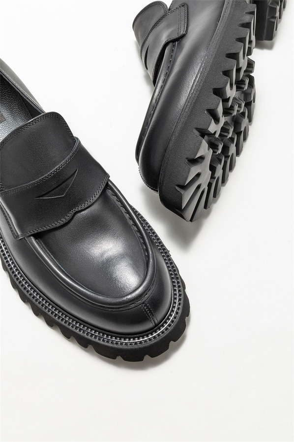 Siyah deri erkek loafer, günlük kullanım için - Elle Shoes