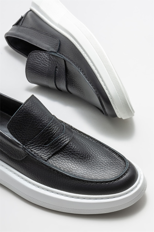 Siyah deri erkek loafer, günlük kullanım için - Elle Shoes