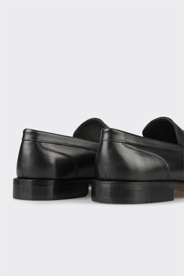 Siyah deri erkek loafer, ofis stili için - Elle Shoes