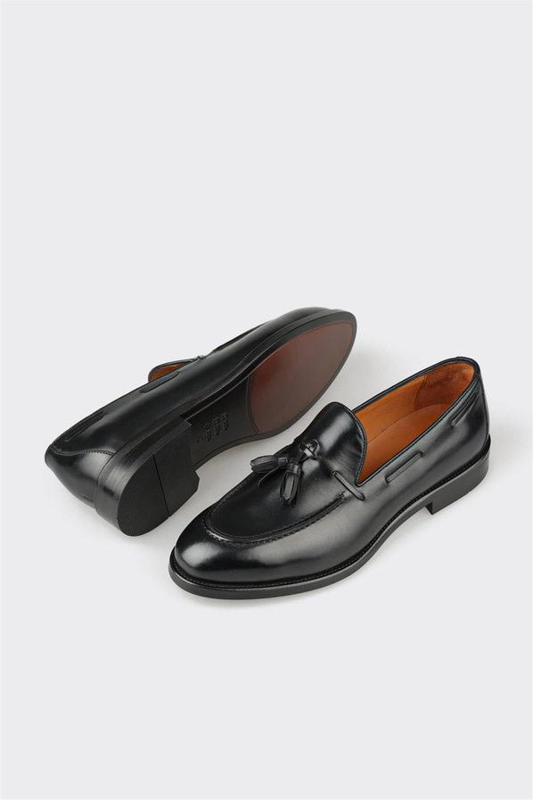 Siyah deri simli yumuşak dokulu erkek loafer, ofis stili için - Elle Shoes