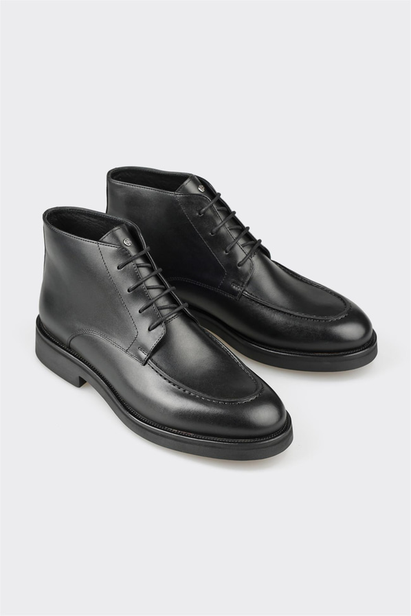 Siyah deri erkek klasik bot, rahat kullanım için - Elle Shoes