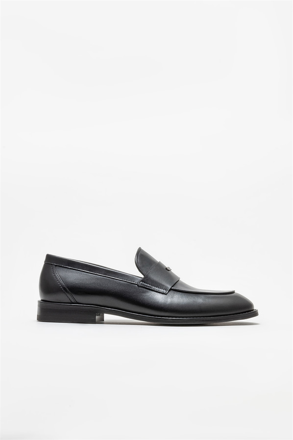 Siyah deri erkek loafer, klasik stil için - Elle Shoes