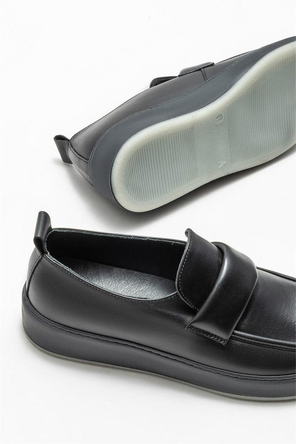 Siyah deri erkek loafer - Elle Shoes