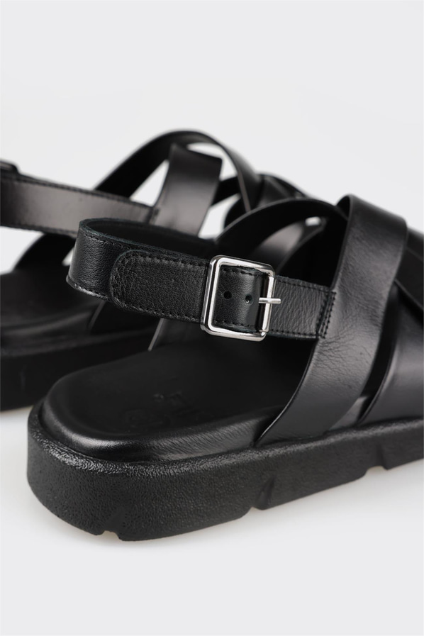 Siyah deri erkek sandalet - Elle Shoes