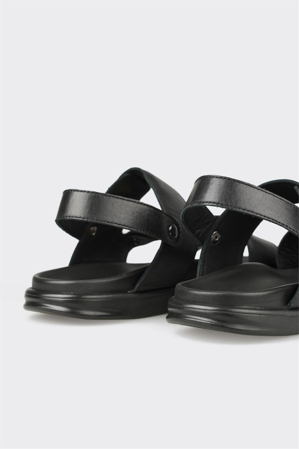 Siyah Deri Erkek Sandalet