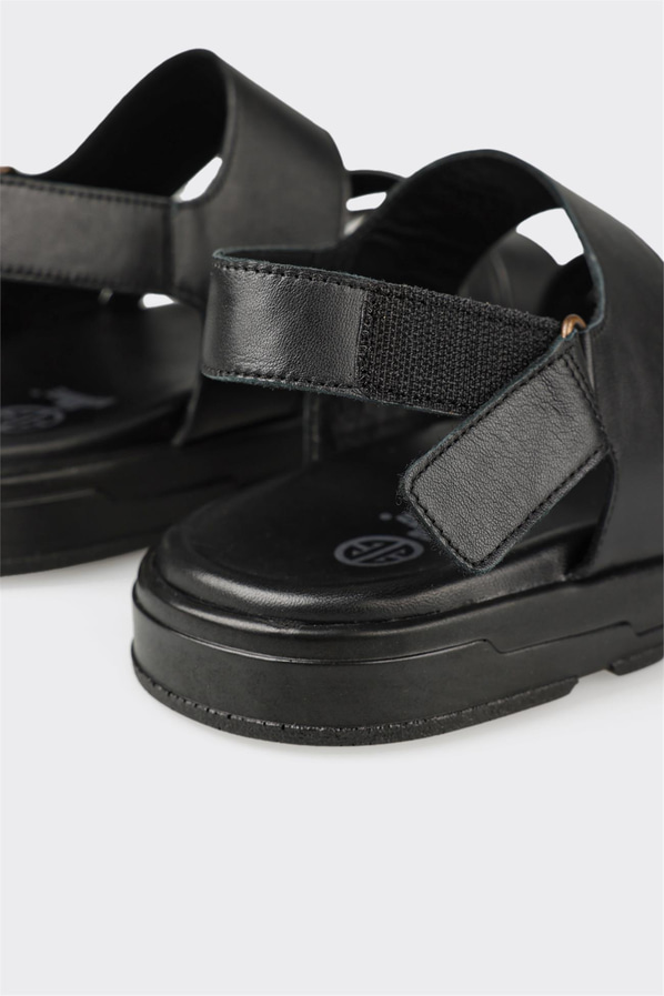 Siyah Deri Erkek Sandalet