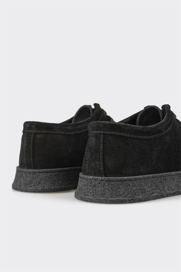Siyah deri ve süet erkek spor ayakkabı, rahat kullanım için - Elle Shoes
