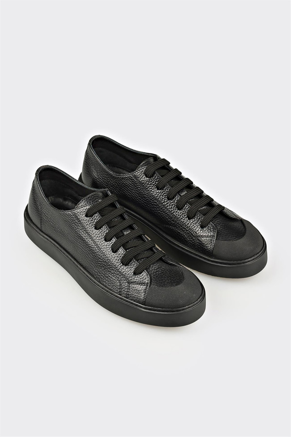 Siyah Deri Erkek Spor Ayakkabı