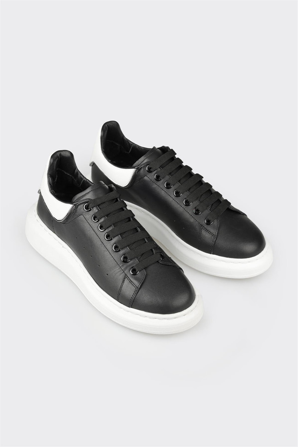 Siyah deri erkek spor ayakkabı, rahat kullanım için - Elle Shoes