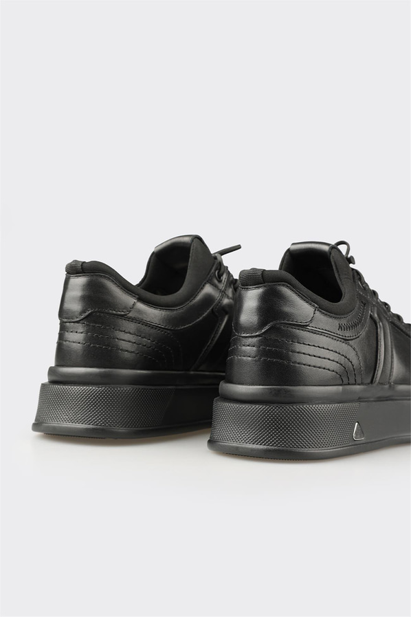 Siyah Deri Erkek Spor Ayakkabı