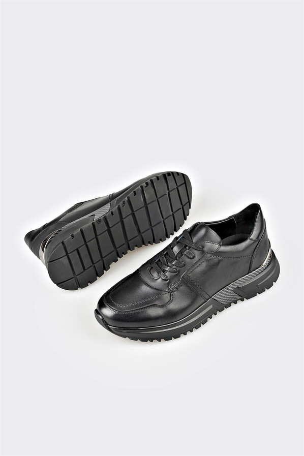 Siyah deri erkek spor ayakkabı, casual stil için - Elle Shoes