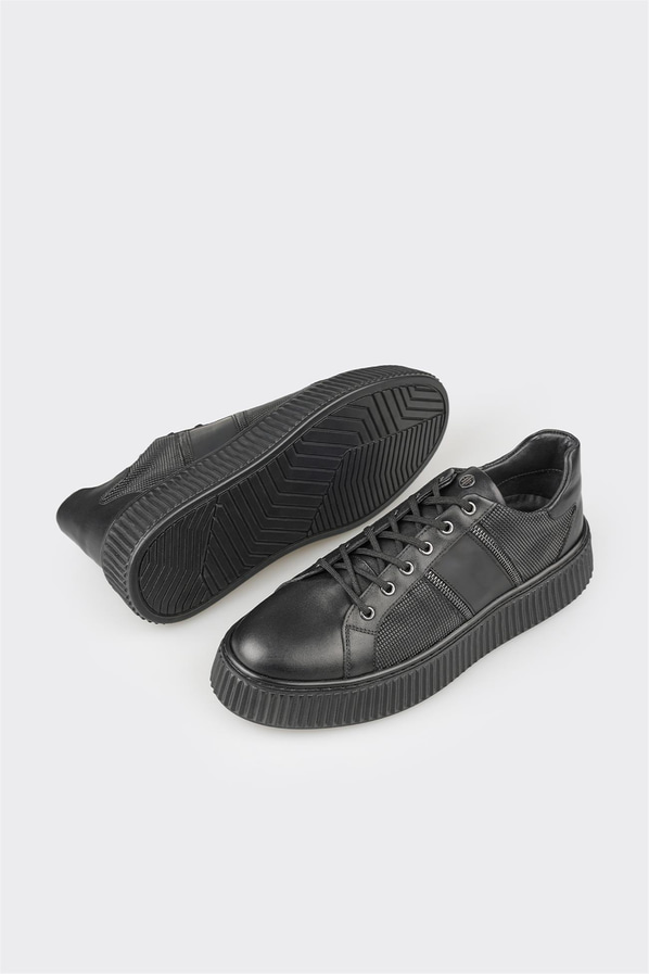 Siyah deri erkek spor ayakkabı, casual stil için - Elle Shoes