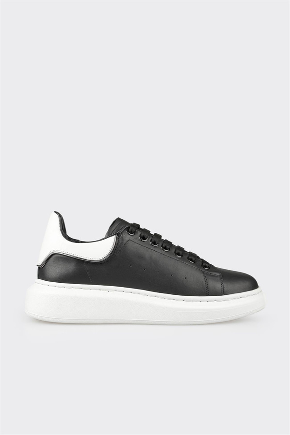 Siyah deri erkek spor ayakkabı, rahat kullanım için - Elle Shoes