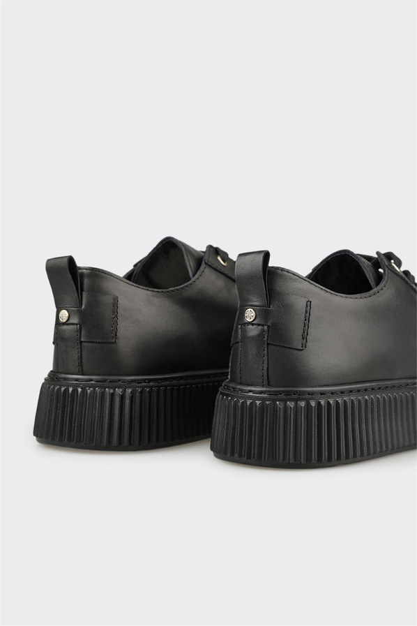 Siyah Deri Erkek Spor Ayakkabı