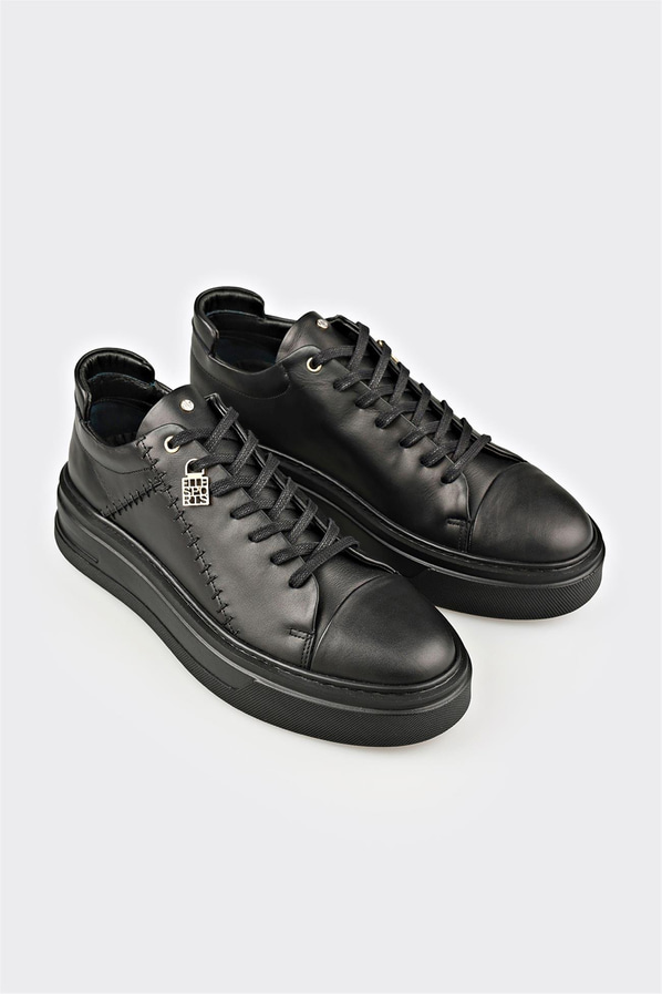 Siyah Deri Erkek Spor Ayakkabı