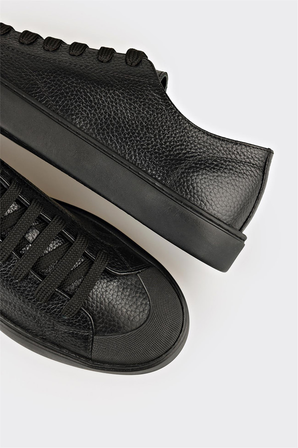 Siyah Deri Erkek Spor Ayakkabı