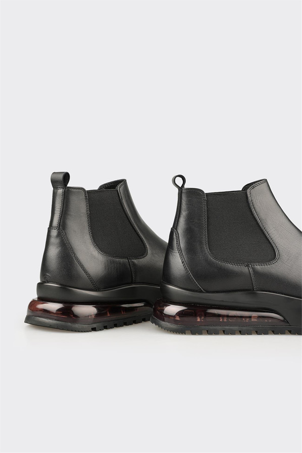 Siyah Deri Erkek Spor Bot