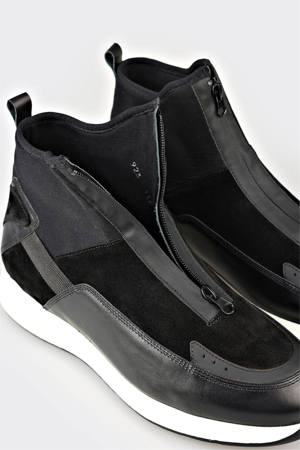 Siyah Deri Erkek Spor Bot