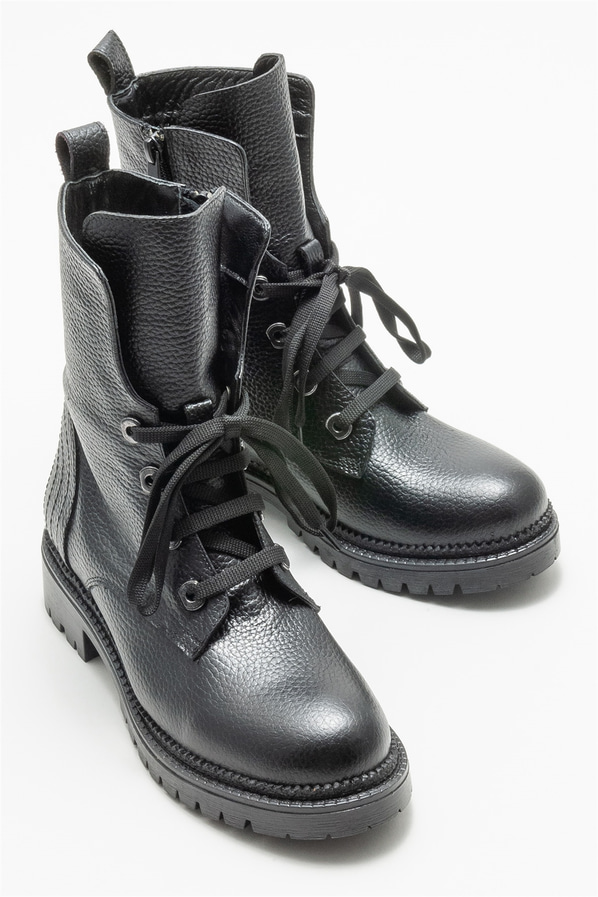 Siyah deri düz kadın bot, günlük kullanım için - Elle Shoes