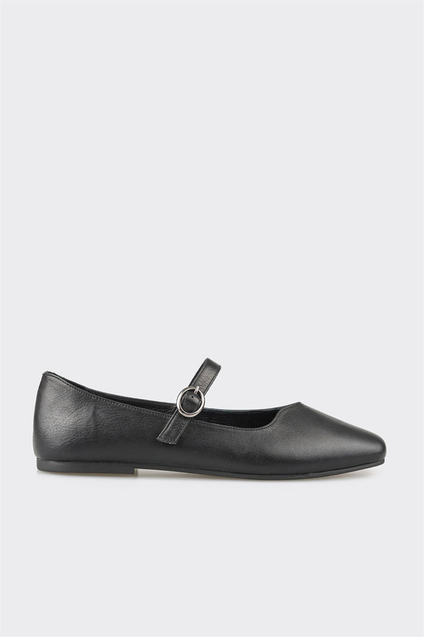 Siyah deri kadın babet - Elle Shoes