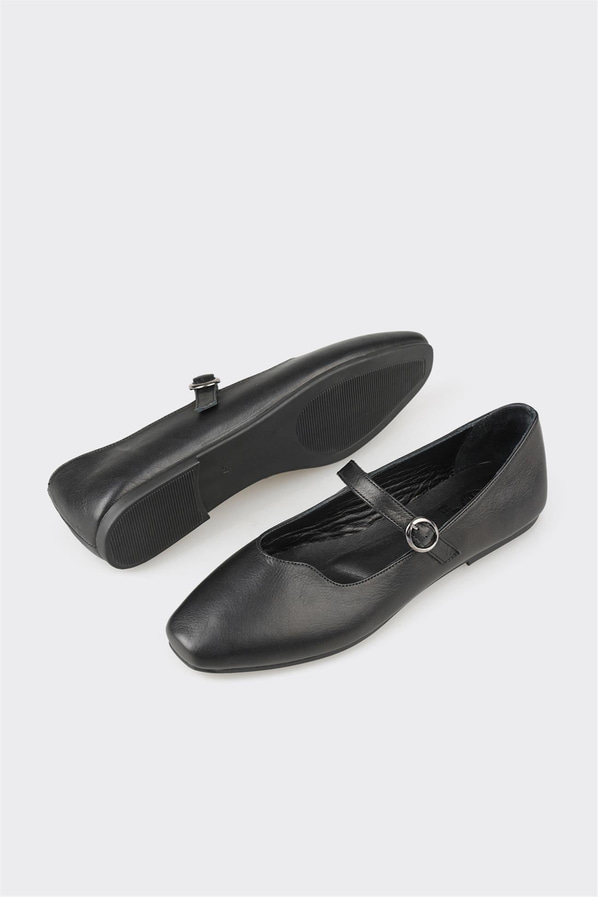 Siyah deri kadın babet - Elle Shoes
