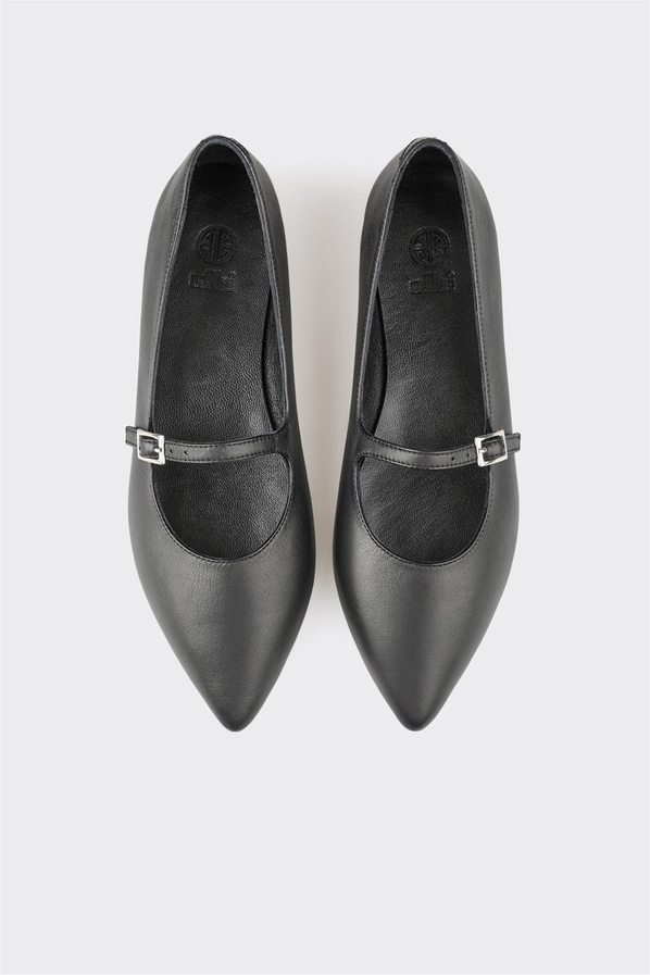 Siyah deri kadın babet - Elle Shoes