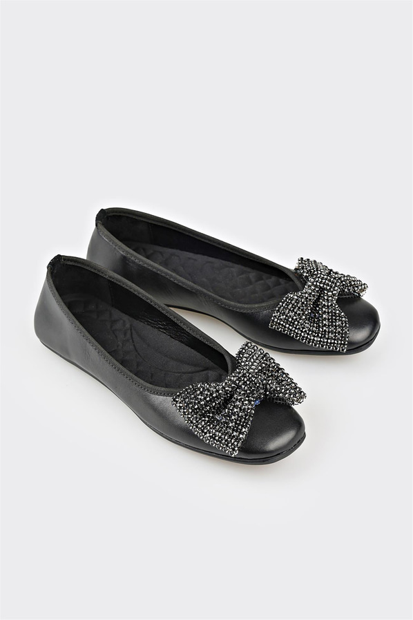 Siyah deri kadın babet - Elle Shoes