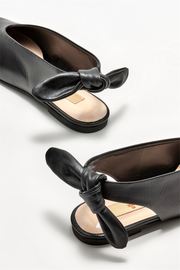 Siyah deri kadın babet - Elle Shoes