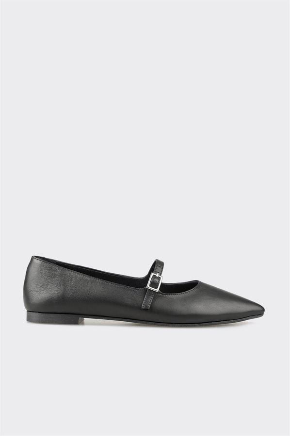 Siyah deri kadın babet - Elle Shoes